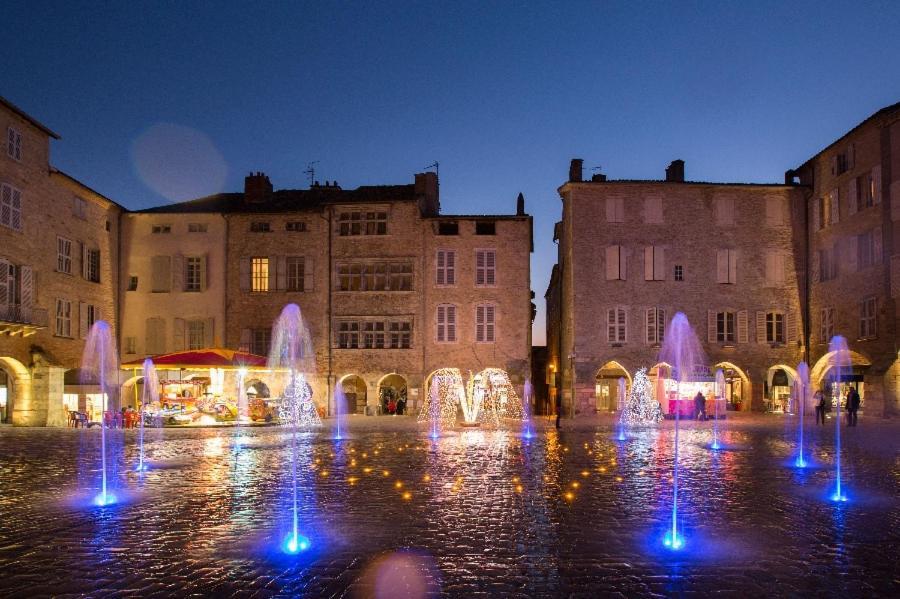 Le Nid 3 Etoiles Wifi, Netflix, Disney, Coeur De Bastide Вільфранш-де-Руерг Екстер'єр фото